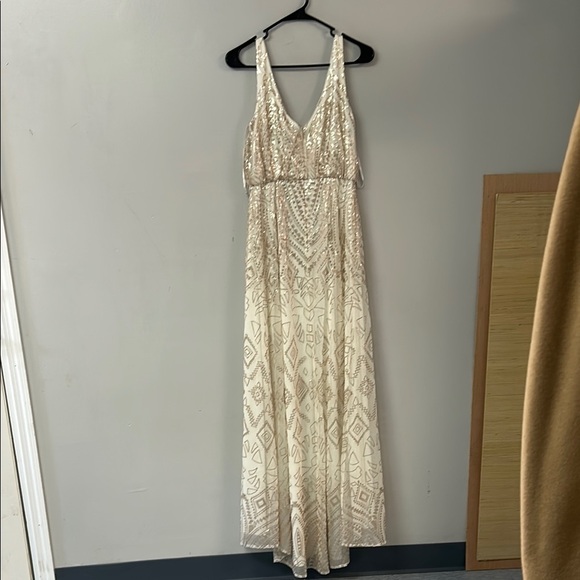 MARINA Cream Maxi Dress - Picture 4 of 4